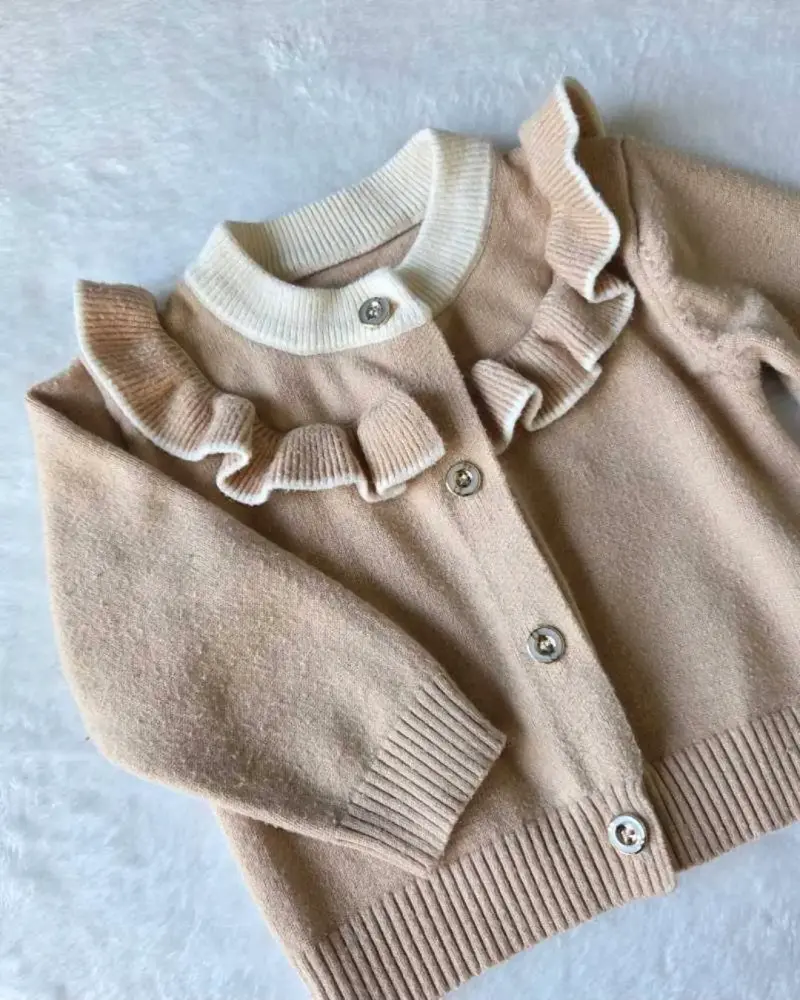 Chaleco beige con volantes - 2