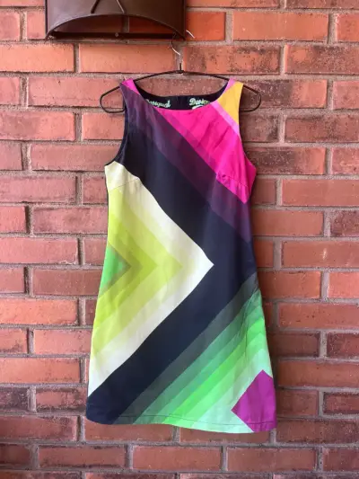 Vestido Desigual talla 38 - miniatura 1