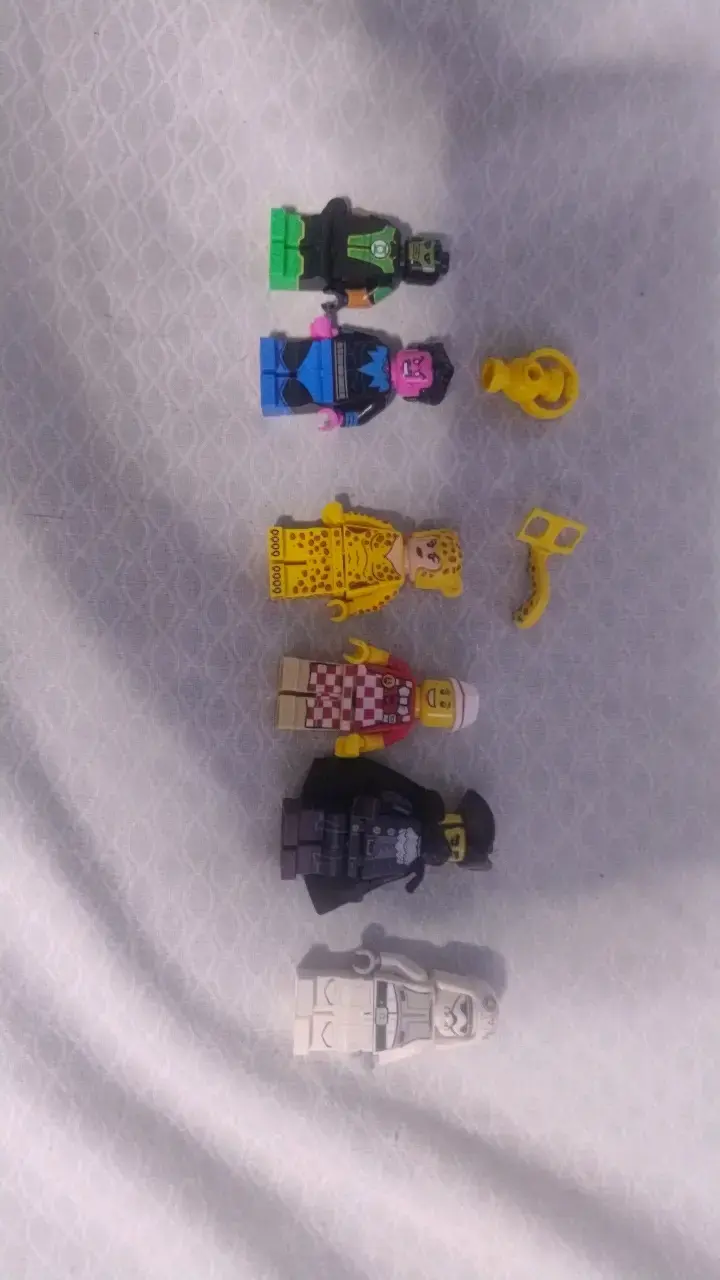 Set de figuras de acción tipo LEGO variadas