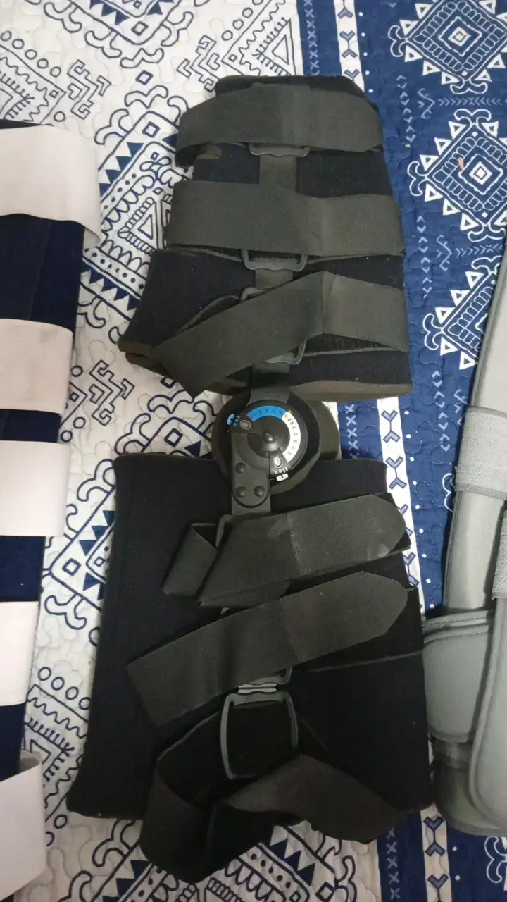 Inmovilizador de Rodilla Blunding Talla L - 4