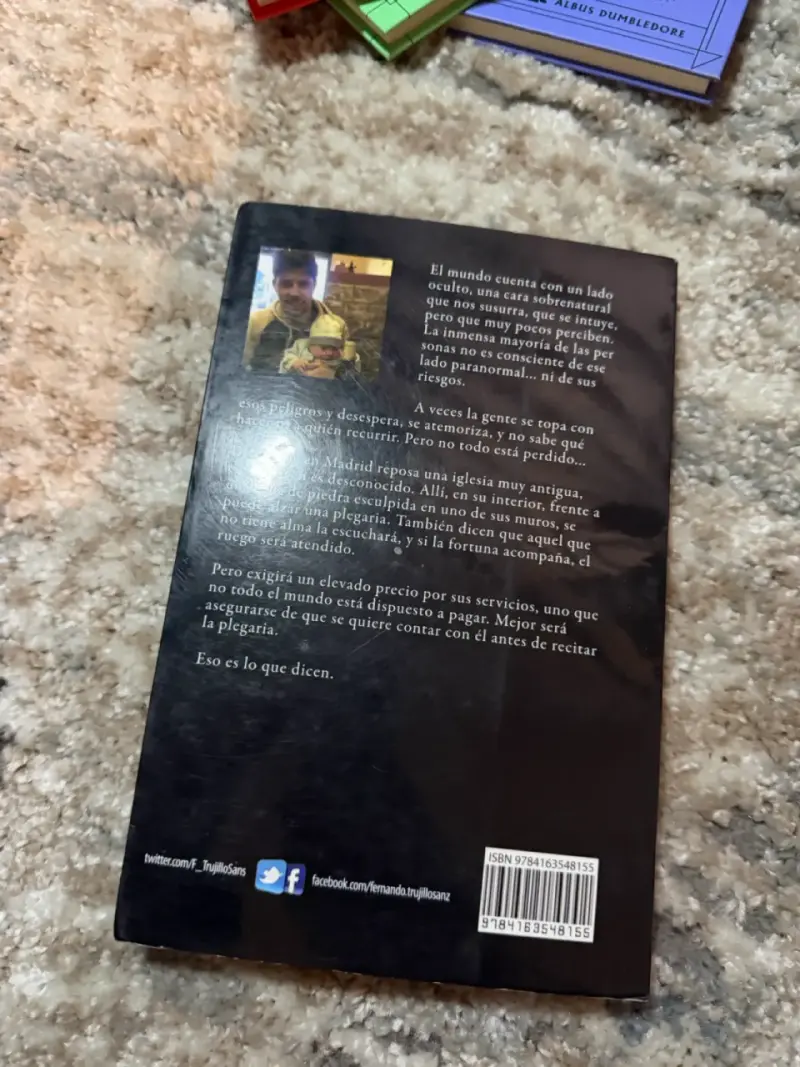 Libro La Biblia de los Caídos de Fernando Trujillo - 2