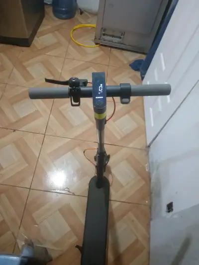 Scooter Xiaomi 4 Go - miniatura 2