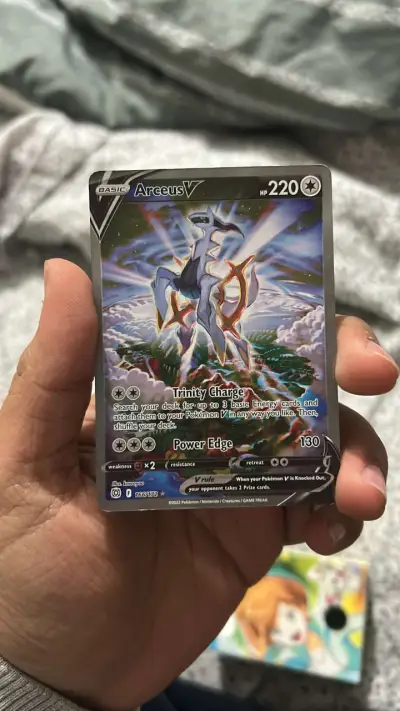 Carta Pokemon Arceus V arte alternativo - miniatura 1