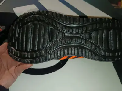 Zapatillas Ultra Energy negras y naranjas nuevas - miniatura 2