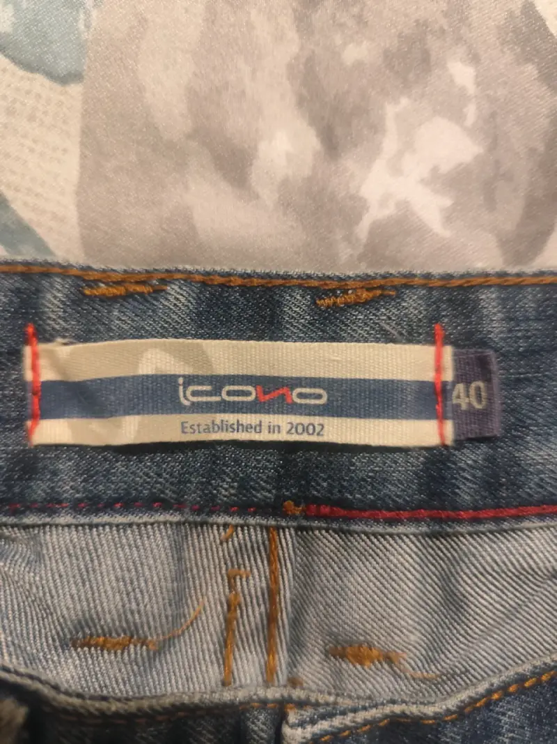 Jeans Azul Medio Marca ICONO - Talla 40 (Casi Nuev - 3