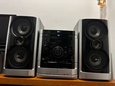 Equipo de sonido  LG - miniatura 2