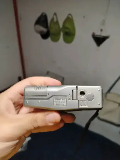 Cámara digital Canon ELPH 370Z compacta - miniatura 5