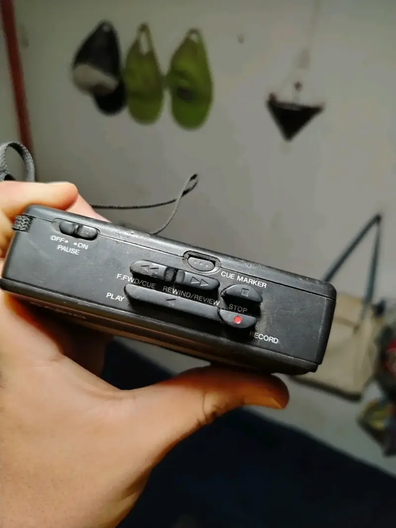 Grabadora de Casetes Casio TP-7 Compacta - 4