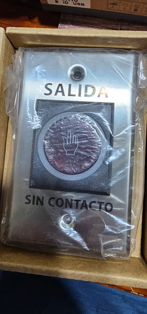 Botón de Salida Sin Contacto TLEB102 zkteco - 1