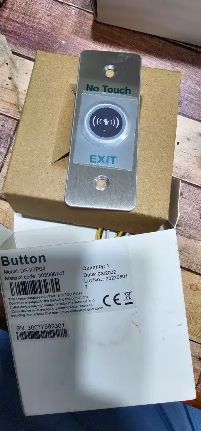 Botón de Salida No Touch Infrarrojo hikvision - miniatura 2