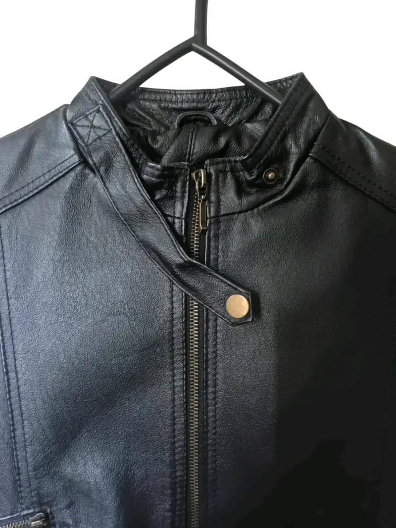 Chaqueta de cuero negra - 2