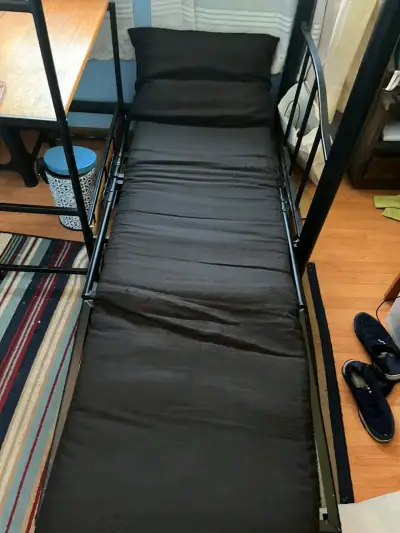 Cama alta con escritorio y silla integrada - miniatura 5