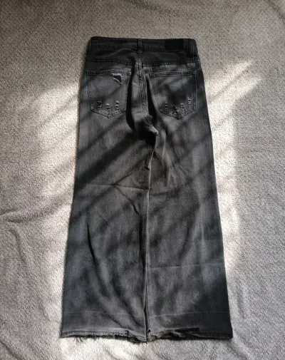 Jeans grises desgastados cluster teens - miniatura 2