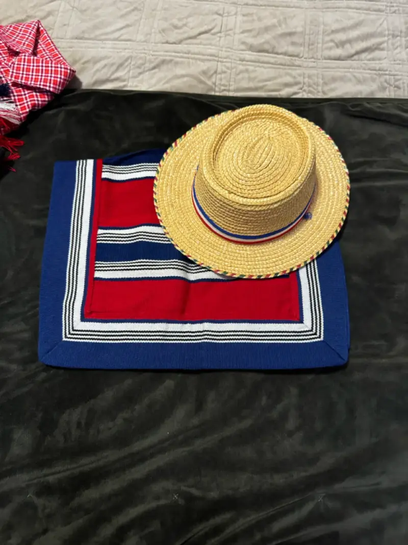 Conjunto de Huaso Infantil Completo con Botas - 3