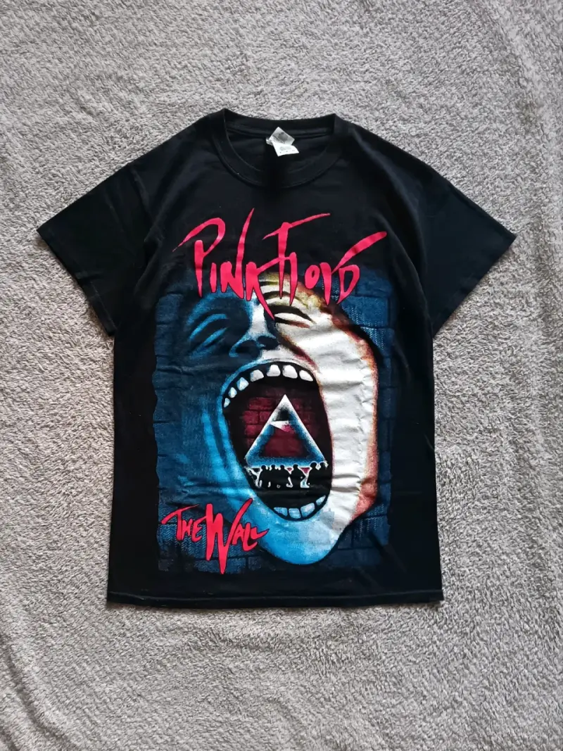 Polera Pink Floyd The Wall negra - 1