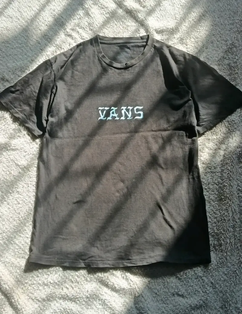 Polera negra Vans - 1