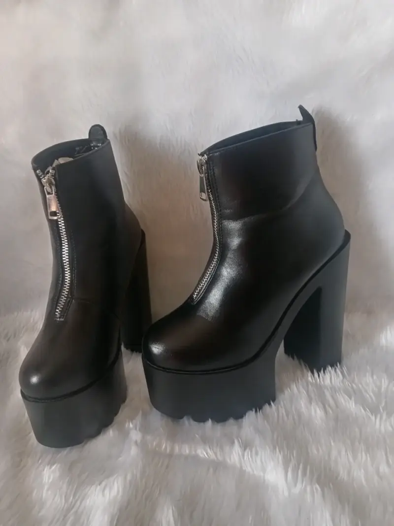 Botines de plataforma negros con cierre frontal - 2