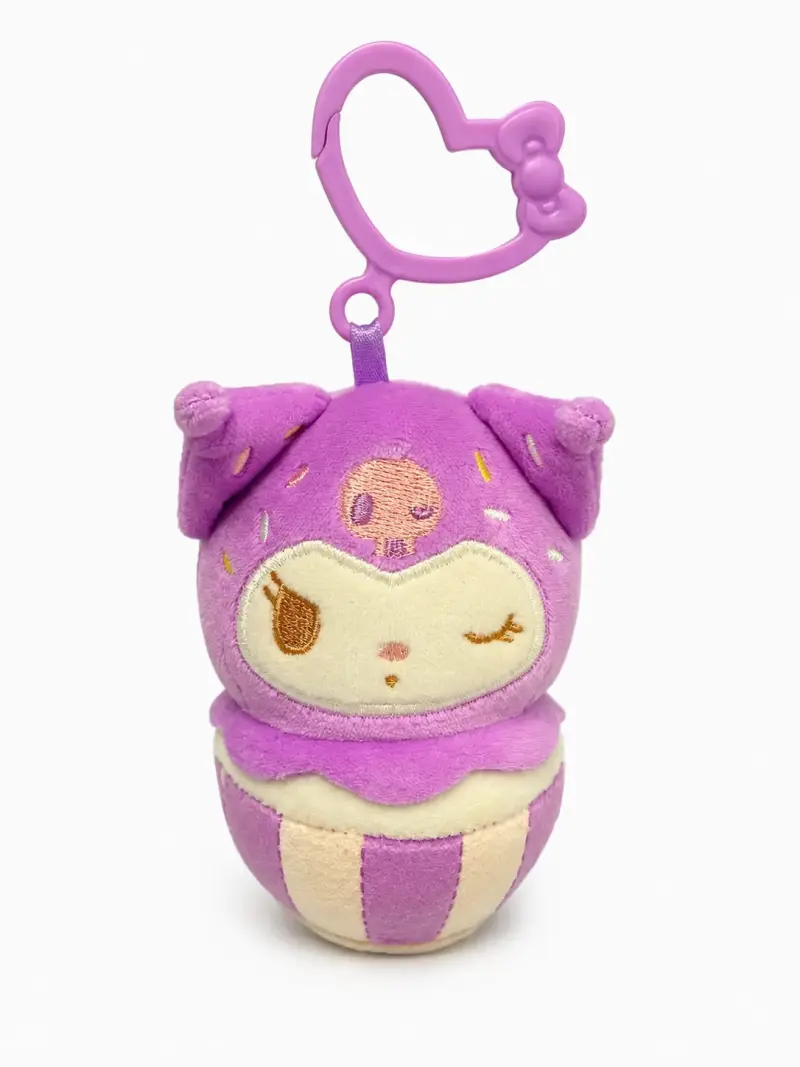 Llavero de peluche morado con diseño de Kuromi