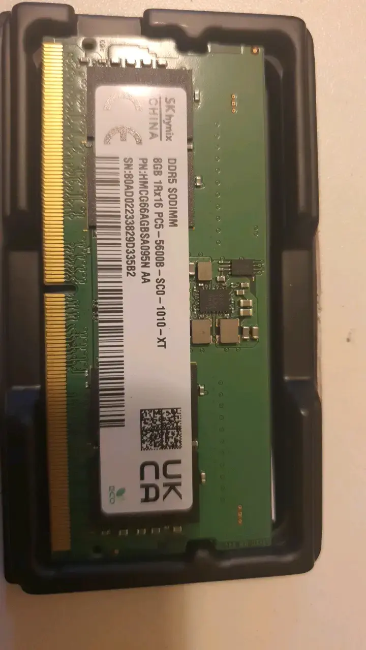 Memoria RAM DDR5 8GB SK Hynix - 2