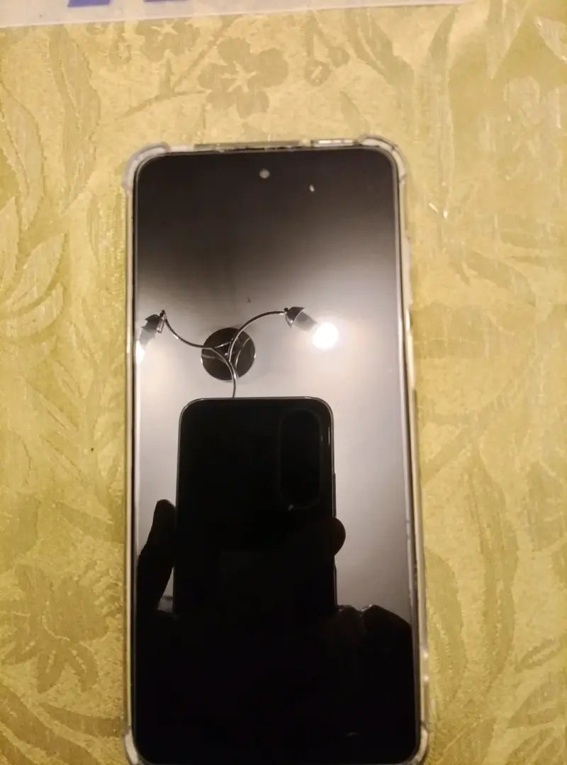 Smartphone Motorola con Android en buen estado - 1