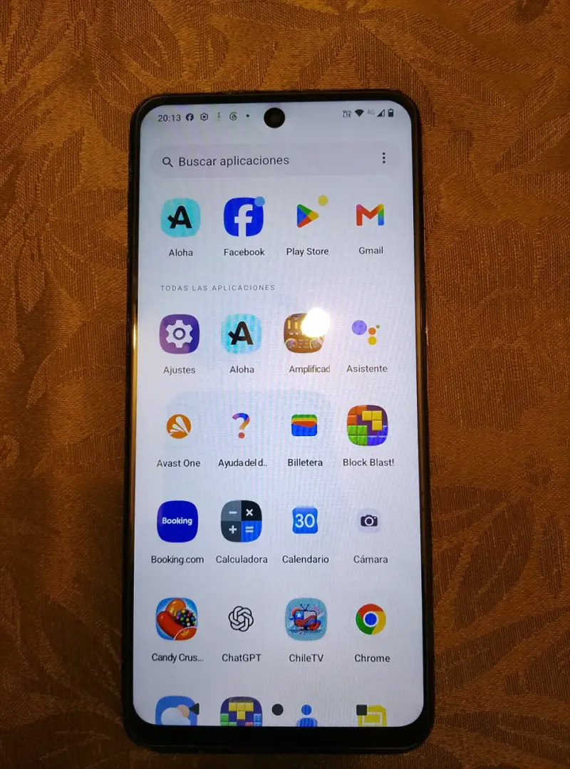 Smartphone Motorola con Android en buen estado - 5