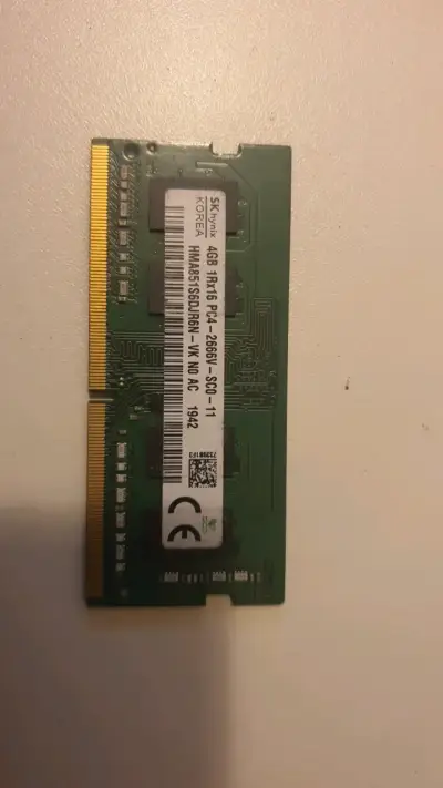 Memoria RAM SK Hynix 4GB DDR4 2666MHz - miniatura 1