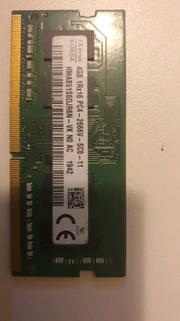 Memoria RAM SK Hynix 4GB DDR4 2666MHz - 3