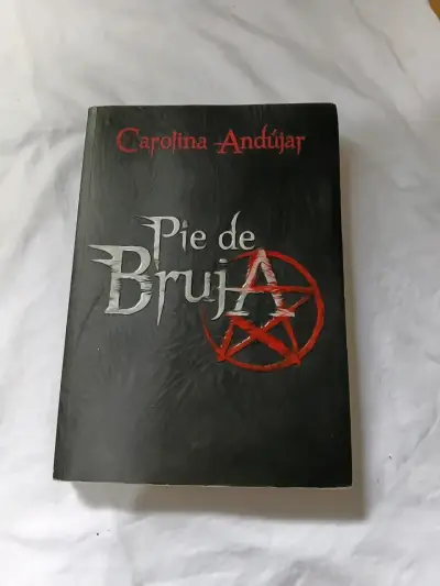 Libro Pie de Bruja de Carolina Andújar - miniatura 1