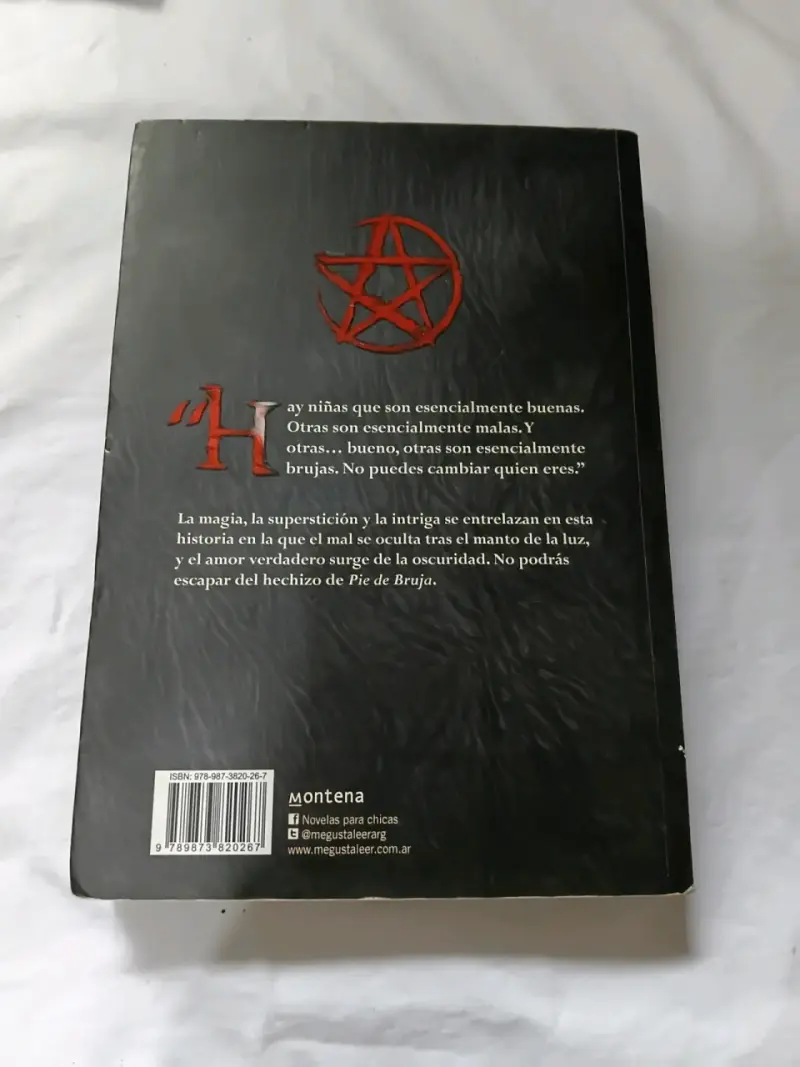 Libro Pie de Bruja de Carolina Andújar - 2