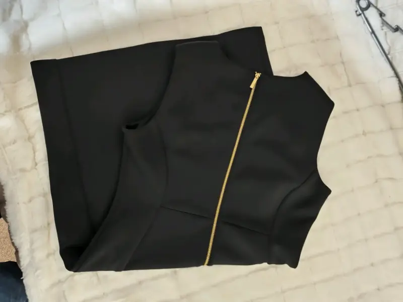 Vestido negro Calvin Klein - 4