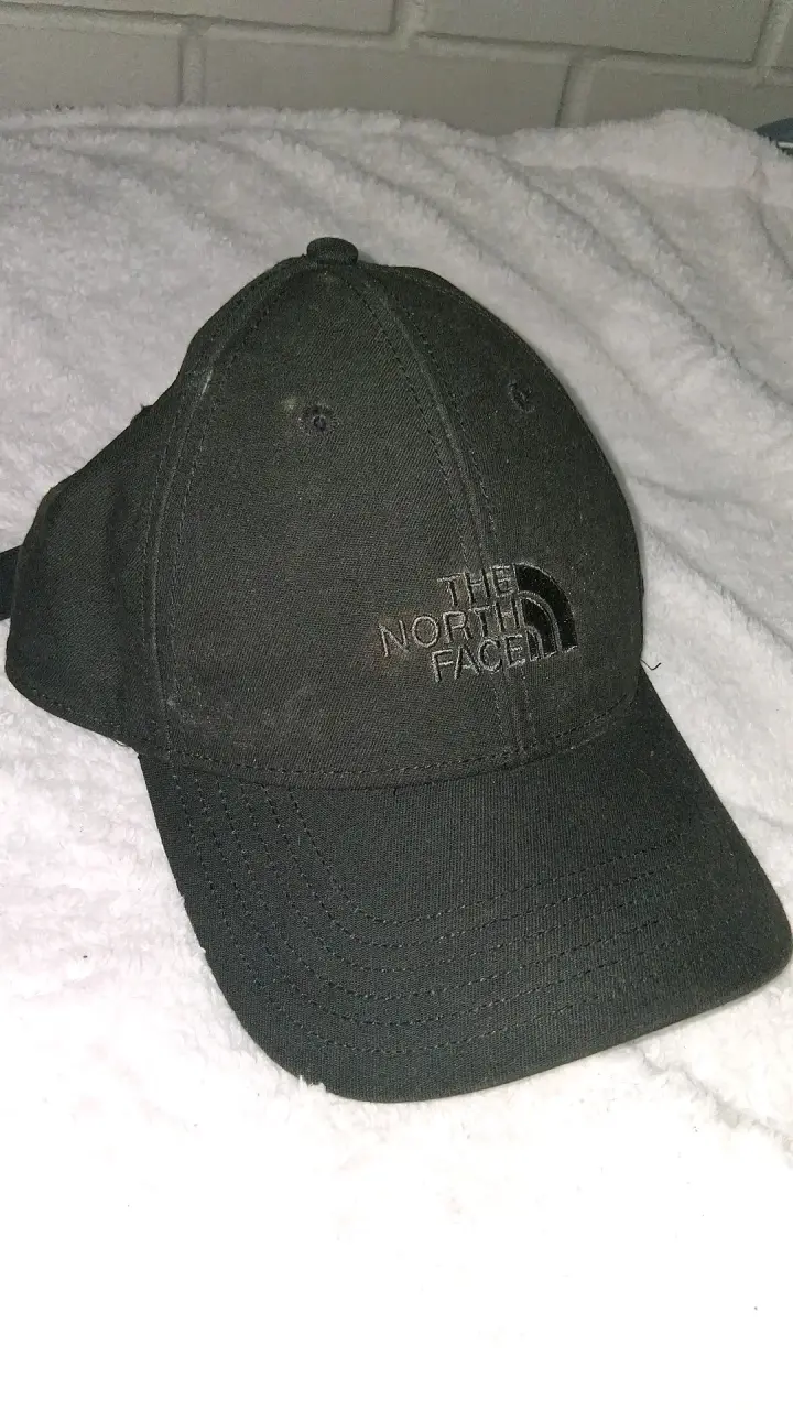 Gorra negra The North Face - 1