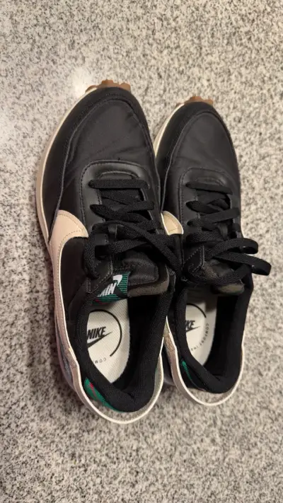 Zapatillas Nike Waffle Debut  talla 41 - 26cm - miniatura 2