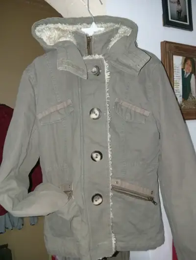 Chaqueta de mujer marrón con bolsillos - miniatura 2