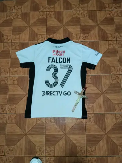 Camiseta Colo-Colo Adidas 2023 - miniatura 3