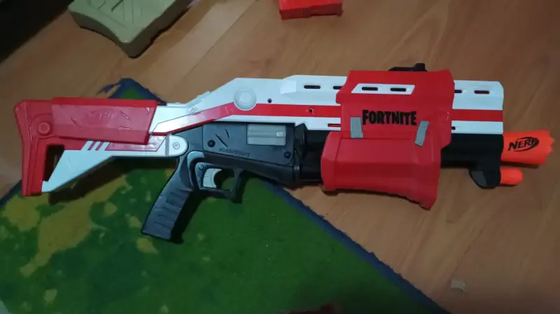Lanzador de Juguete Nerf Fortnite