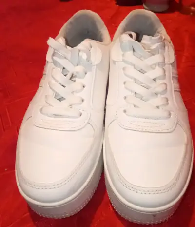 Zapatillas deportivas blancas unisex - miniatura 1