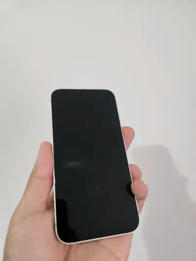 Vendo iPhone 16e de 128 GB 94% - miniatura 2