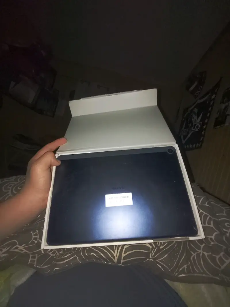 Tablet Huawei MatePad T10 con caja original - 2