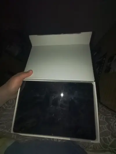 Tablet Huawei MatePad T10 con caja original - miniatura 3