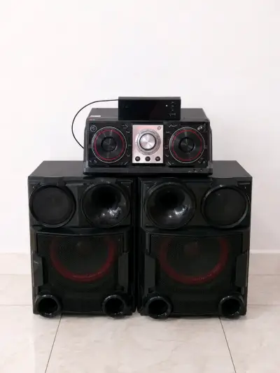 VENDO LG XBOOM CM9730 – 2.300W RMS - miniatura 1