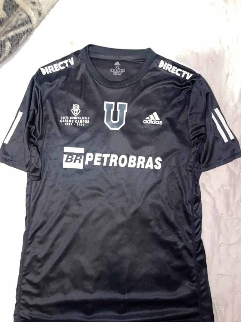 Camiseta Universidad de Chile negra - 1