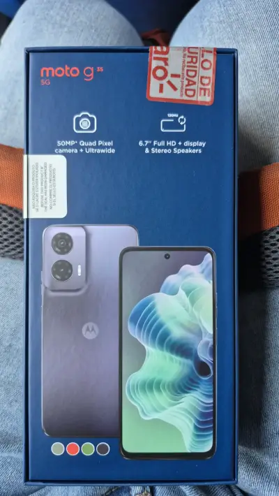 Smartphone Motorola Moto G35 5G con Pantalla 6.7" - miniatura 1