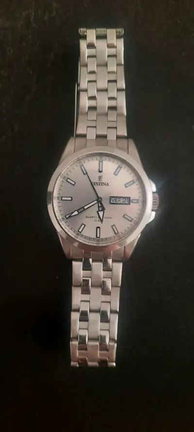 Reloj Festina de acero inoxidable con fecha - miniatura 4