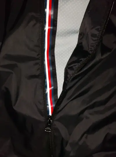 Chaqueta impermeable Tommy Hilfiger negra - miniatura 6