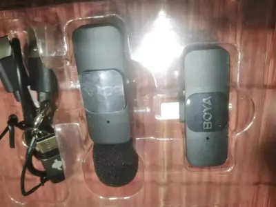 Micrófono inalámbrico Boya BY-V1 para iOS - miniatura 3