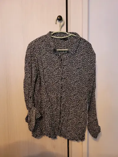 Blusa estampada de manga larga para mujer - miniatura 1