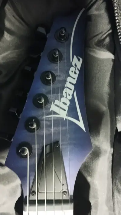 Guitarra Eléctrica Ibanez RGA42FM Azul con Estuche - miniatura 2
