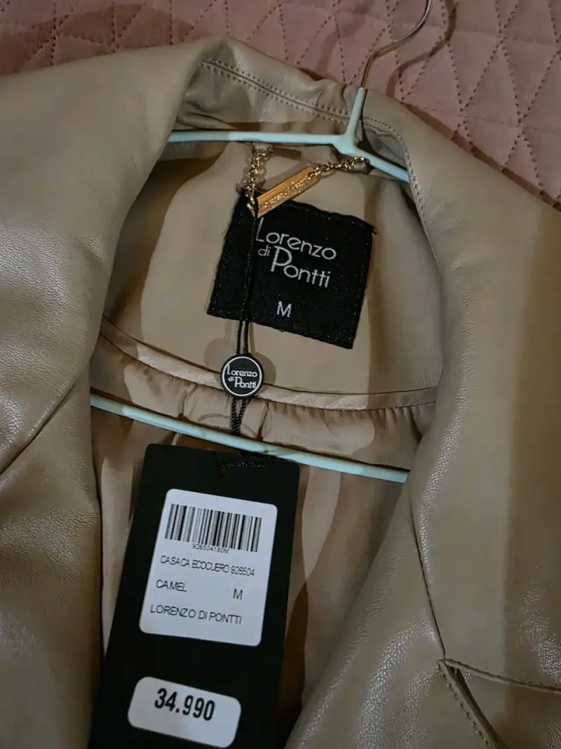 Chaqueta ecocuero beige Lorenzo di Pontti talla M - 2