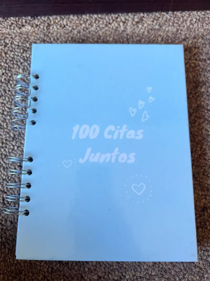 Cuaderno de citas '100 Citas Juntos' en espiral - 1