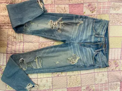 Jeans rasgados American Eagle para mujer - miniatura 3